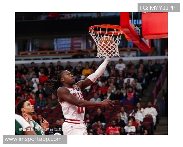 小哈达威表现惊艳11投7中三分球命中率高达67贡献20分3助攻正负值高达25