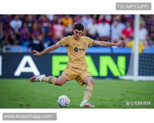 巴萨因克里斯滕森重伤紧急寻求新中卫中场球员或成替代方案