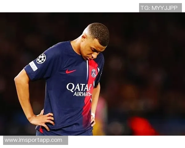 姆巴佩本赛季再现惊艳世界波仿佛复制粘贴引发球迷热议 姆巴佩本赛季再现惊艳世界波仿佛复制粘贴引发球迷热议