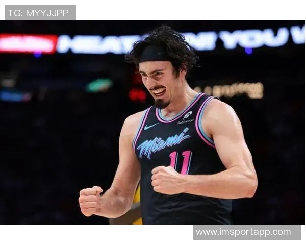 哈克斯替补出彩12投9中高效贡献19分5助攻2抢断助力球队胜利 哈克斯替补出彩12投9中高效贡献19分5助攻2抢断助力球队胜利