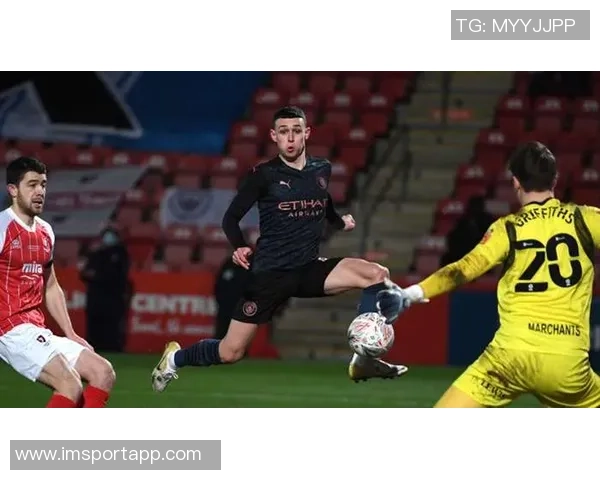 库杜斯本赛季五大联赛过人次数领跑英超对抗成功率最高 库杜斯本赛季五大联赛过人次数领跑英超对抗成功率最高