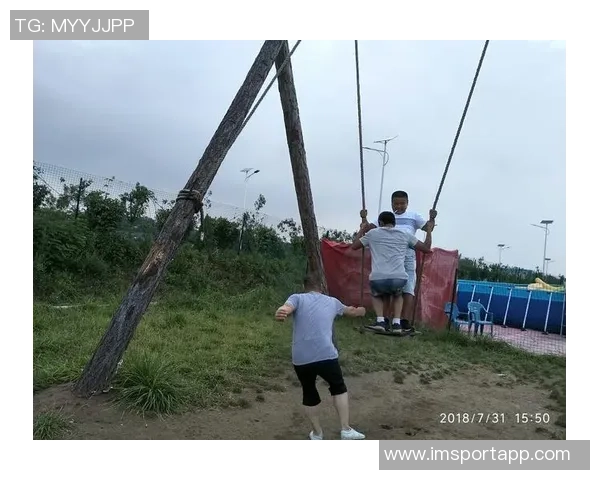 兄弟情深却也无情小杜埃突破被哥哥故意放倒引发热议 兄弟情深却也无情小杜埃突破被哥哥故意放倒引发热议