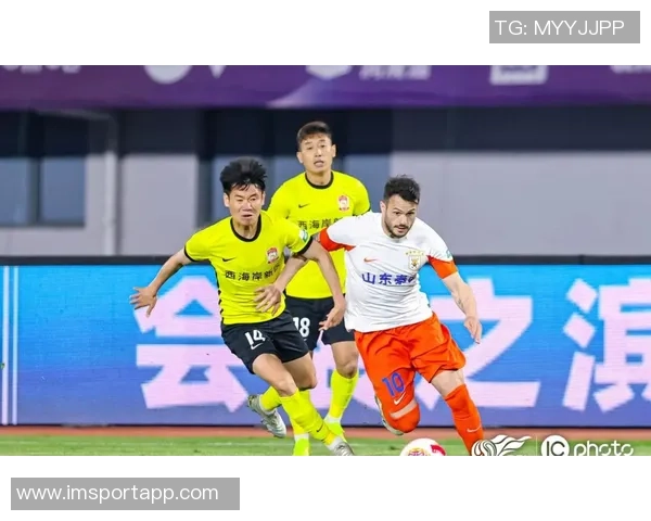 瓦科重返山东泰山冬训阵容助力球队备战新赛季期待表现提升 瓦科重返山东泰山冬训阵容助力球队备战新赛季期待表现提升